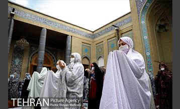 اقامه نماز عید فطر در مسجد امام حسین(ع) 42