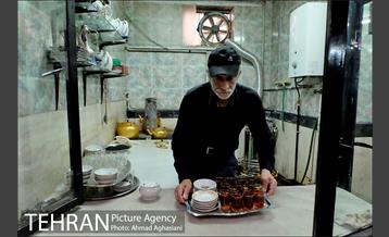 آیین نخل گردانی در تکیه های شمیران 16