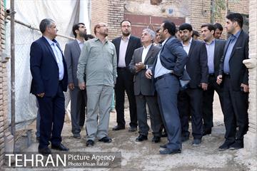 بازدید شهردار تهران از روند بازسازی و مرمت خانه باغ اتحادیه 1