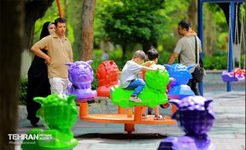 زمین بازی‌ بوستان لاله تهران 16