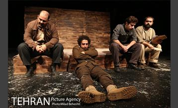 نمایش کابوس شب نیمه تابستان‎ 21