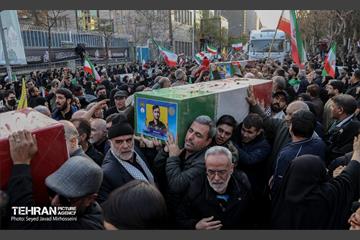 مراسم تشییع «علی لاریجانی»، «غلامرضا سلیمانی» و قهرمانان «ناو دنا» 18