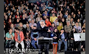 سمفونی ایثار و مقاومت در میدان مشق 11