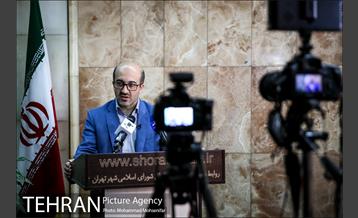 گفت و گوی خبری سخنگوی شورا شهر 17