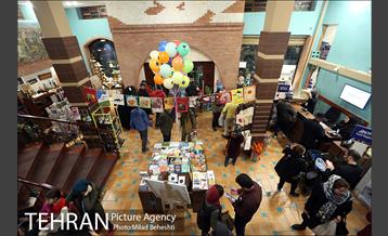 هشتمین دوره ی اهدای نشان لاک پشت پرنده 22