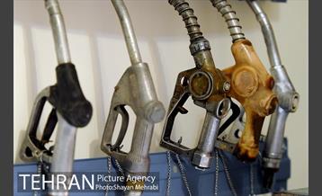 اولین موزه پمپ بنزین تهران 21