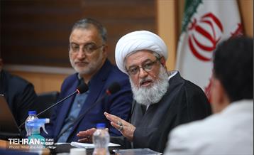 نشست شورای معاونین و شهرداران مناطق شهرداری تهران