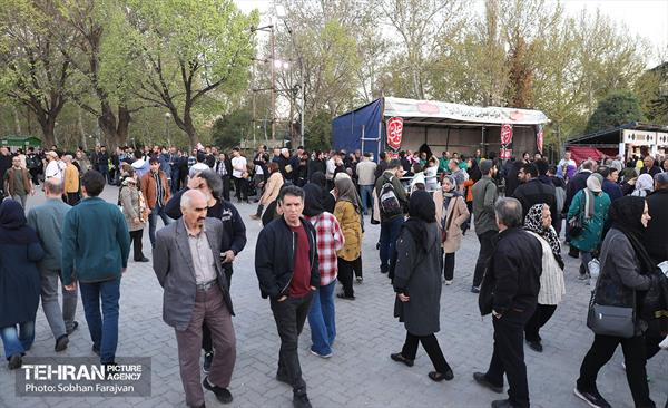 افطاری سیزدهم فروردین در بوستان لاله 42