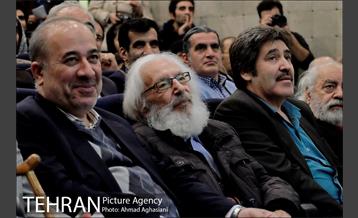 هجدهمین برنامه تولد ماه: بزرگداشت جمشید مشایخی 7