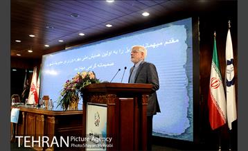 یکصدو چهارمین نشست مجمع شهرداران کلان شهرها و مراکز استانها با حضور شهردار تهران 9