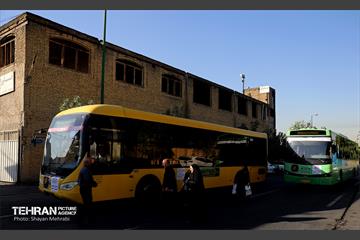 آیین بدرقه کاروان اعزامی اتوبوس های خادم الحسین (ع) 44