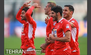دیدار تیم‌های فوتبال پرسپولیس - استقلال خوزستان 29
