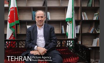 رونمایی از کتاب «مدیریت اسوه، نظام واره فرهنگی جامعه» 8