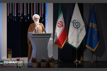 آیین تجلیل از ناشران آثار مادران و همسران شهید 3