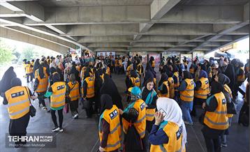 نشست مسئولان خانه‌های دوام و ایمنی مناطق ۲۲ گانه 27