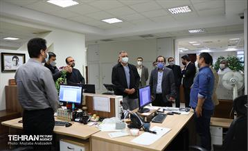 بازدید شهردار تهران از موسسه همشهری 21