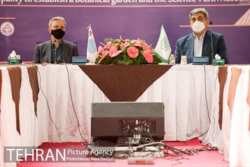 آیین امضای دو تفاهم نامه همکاری فی مابین شهرداری تهران و دانشگاه تهران 3