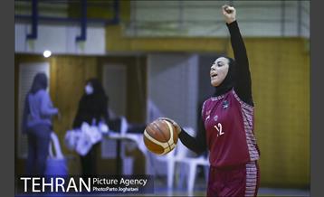 دیدارهای هفته پایانی بسکتبال زنان 24