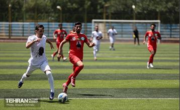 دیدار پیشکسوتان استقلال و پرسپولیس و اصحاب رسانه 19