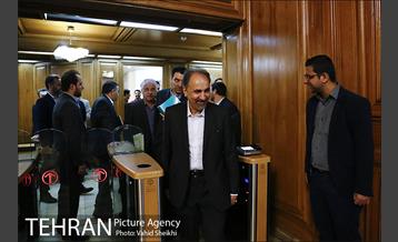 جلسه شورای شهر با حضور شهردار تهران 12