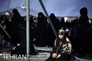 مراسم عاشورای حسینی در میدان امام حسین(ع) 20