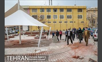 بازدید الهام فخاری از منطقه 9