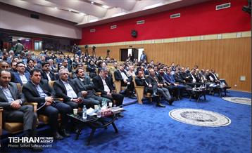 نشست تخصصی تبیین نقش و جایگاه مدیریت شهری در توسعه پایدار گردشگری 12