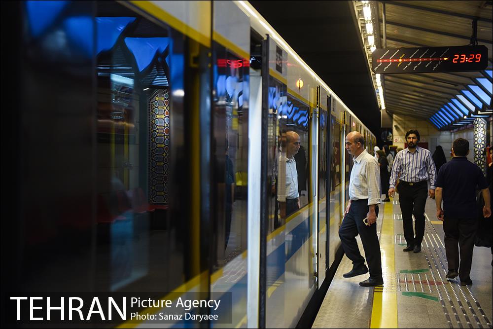 خدمات رسانی مترو در شب های قدر 8