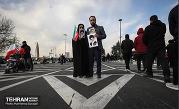 خانواده‌های انقلابی  14