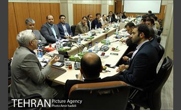 نشست صمیمانه شهردار منطقه 8 با اصحاب رسانه 18