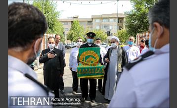 آیین پرچم گردانی حرم امام رضا در ایستگاه آتشنشانی 4