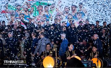 مراسم تجلیل از کشتی‌گیران قهرمان جهان (جشنی برای ایران) 14