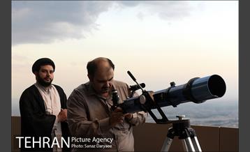 استهلال هلال ماه شوال از فراز برج میلاد تهران 10