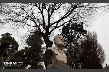 رونمایی از سردیس شهدای دانشجو 19