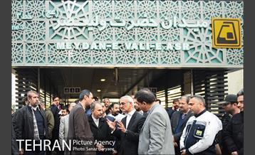 افتتاح «کتابخانه‌ای به وسعت یک شهر» با حضور شهردار تهران 15