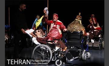 نمایش فاخر رستم و سهراب 14