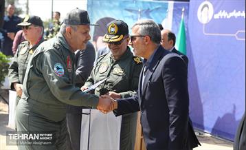 رونمایی از تندیس سرلشکر خلبان شهید بابایی 17