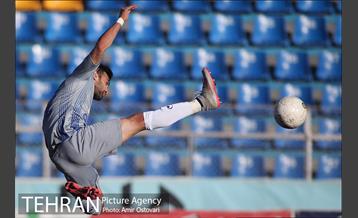 دیدار تیم های گلگهر سیرجان و استقلال تهران 2