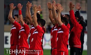 دیدار تیم‌های فوتبال پرسپولیس و الوحده