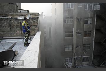 آتش سوزی در خیابان بهار تهران 51