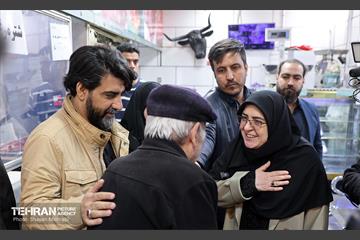 بازدید سخنگوی دولت از بازار میوه و تره‌بار و شهروند جلال آل احمد 32