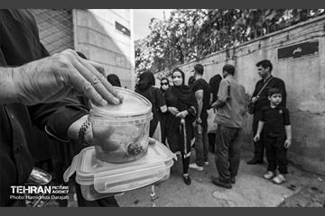 اما هر بار که آن‌ را از خانه خارج می‌کردند، دوباره به نحوی به داخل خانه بر می‌گشته است. بعد از آن، فرزندان خانه و منبر را وقف می‌کنند و چندین بار مراسم حلواپزی در این خانه برگزار می‌شود