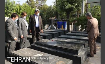 حضور شهردار تهران در بهشت زهرا(س) و مزار شهدای آتش نشان 6