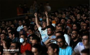 تماشای فینال لیگ قهرمانان اروپا در باغ کتاب 11