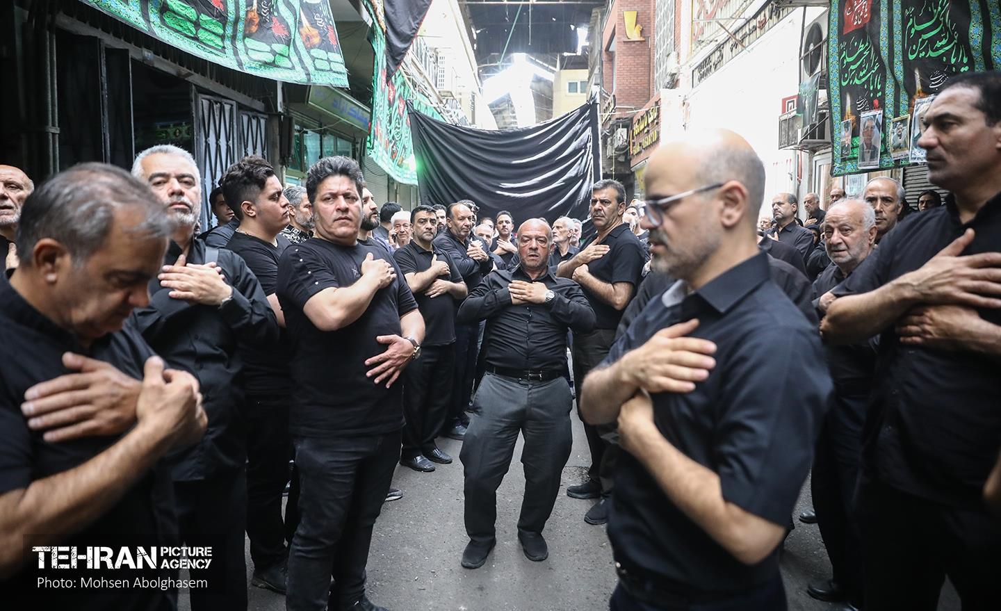 عزاداری ظهر تاسوعا در بازار بزرگ تهران 25