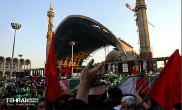 بدرقه خادمان و زائران اربعین 15