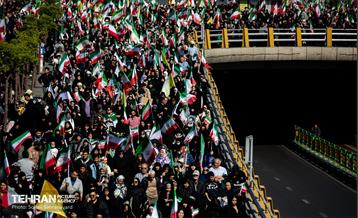 اجتماع «دختران جان‌فدای ایران»