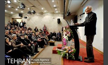 بیستمین "تولد ماه"  استاد غلامحسین امیرخانی 19