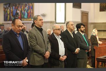 حضور سخنگوی شهرداری تهران در کلیسای گریگور مقدس 12