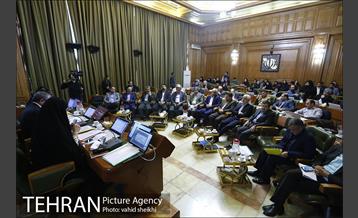 ارائه لایحه برنامه سوم توسعه شهر تهران توسط شهردار به شورای شهر  10